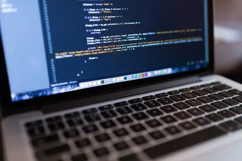 Website builder comparison workspace